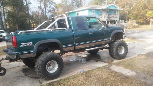 chevy mud truck